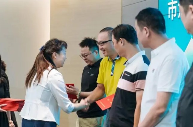 装修维权难?南京家装消费维权专委会帮你维护合法权益